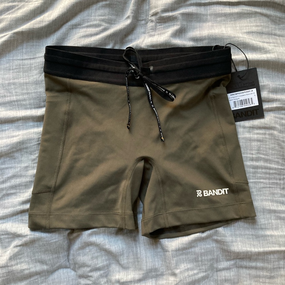 Bandit Stamina 5” Compression Shorts NWT